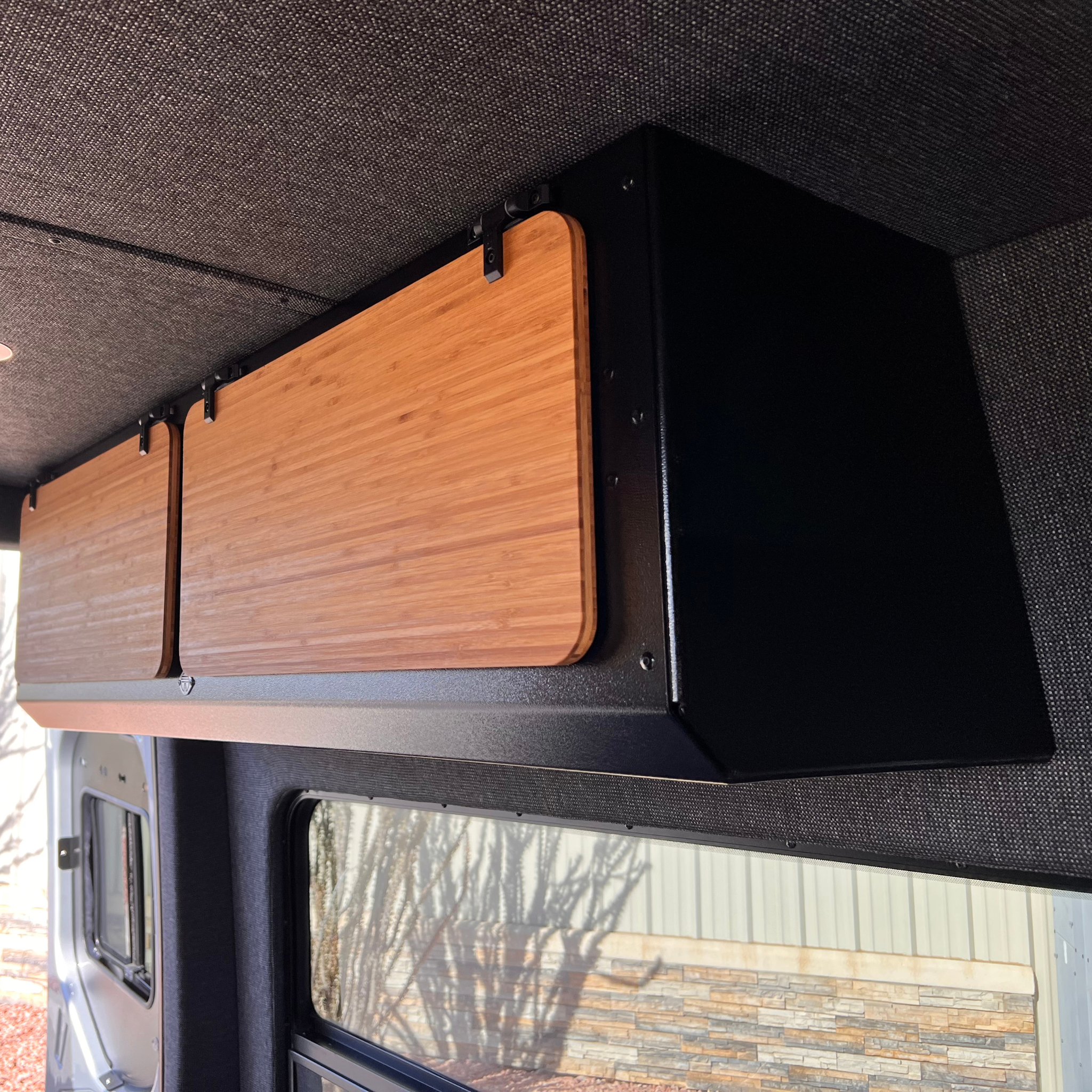 SPRINTER OVERHEAD CABINET